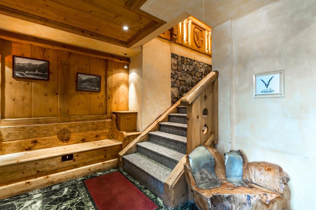 Hotel Les Cretes Blanches 3*