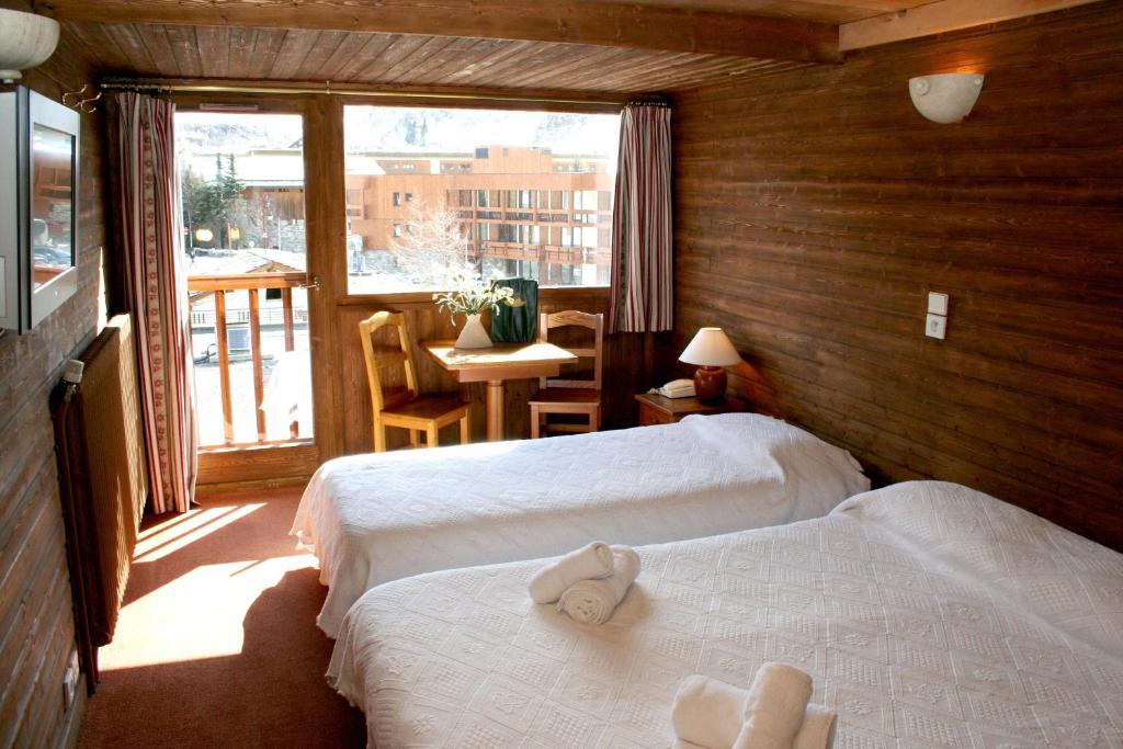 Les Cretes Blanches Hotel